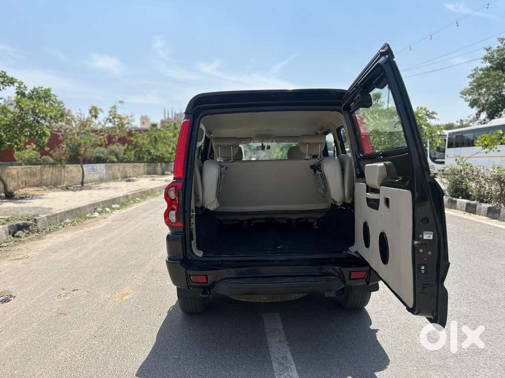 Mahindra Scorpio Classic 2.2 S 11 Mt 7 Cc, 2022, Diesel