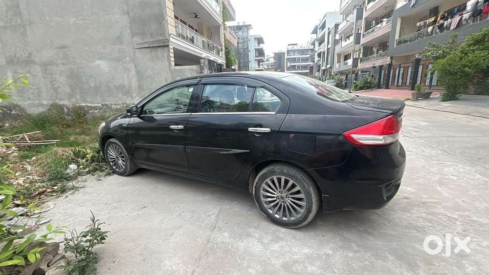 Ciaz Zxi 2017 Petrol  Well Maintained  Top Model  Automatic