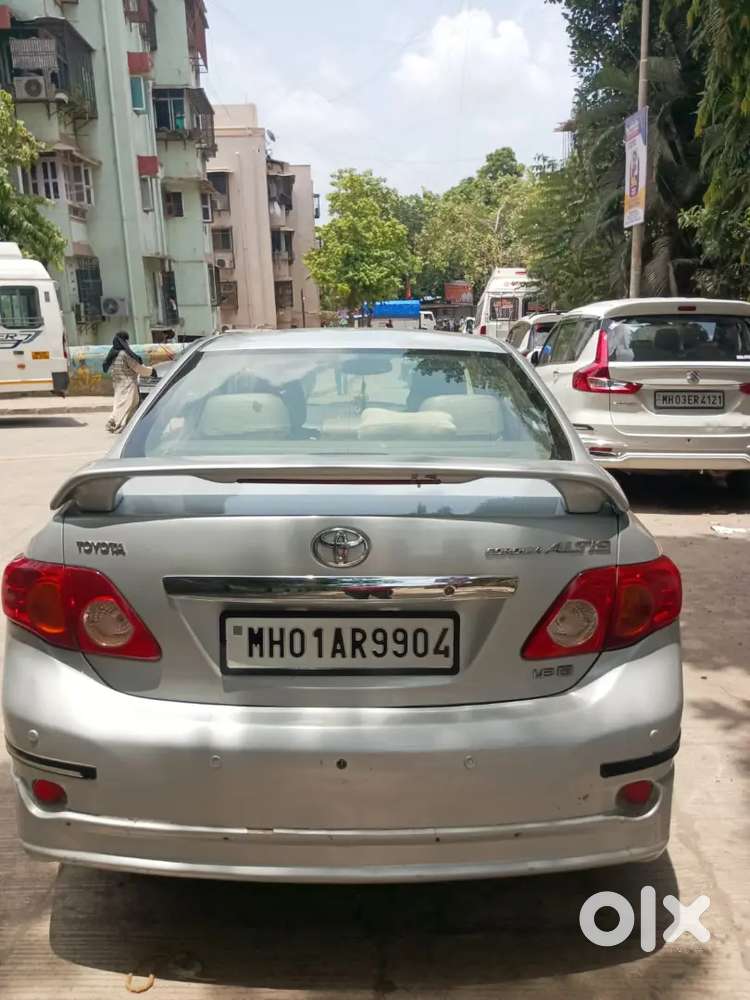 Toyota Corolla Altis 2011 Pure Patrol