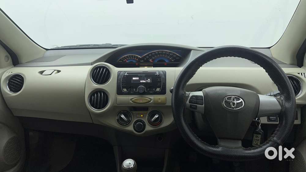 Toyota Etios Vx, 2015, Petrol