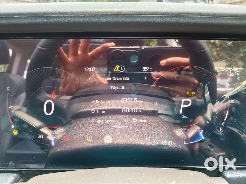 Mahindra Xuv700 2.2 Ax 7 Diesel At Luxury Pack Str Awd, 2025, Diesel