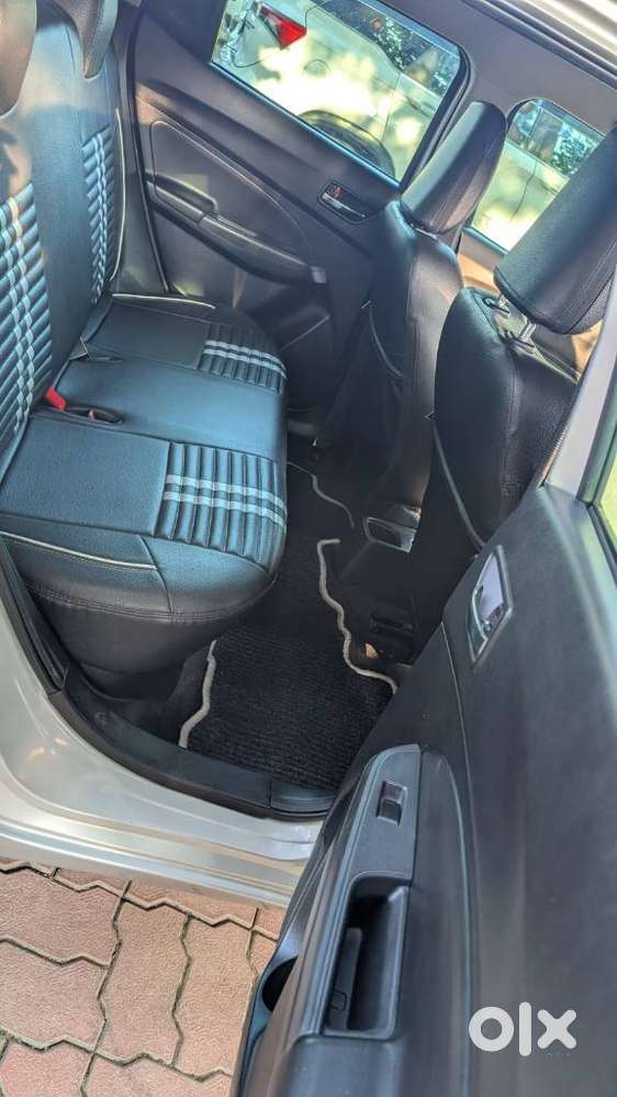 Maruti Suzuki Swift Vvt Vxi, 2021, Petrol