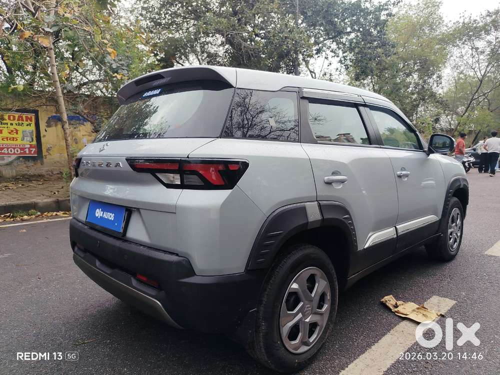 Maruti Suzuki Brezza 1.5 Vxi Cng, 2025, Cng & Hybrids