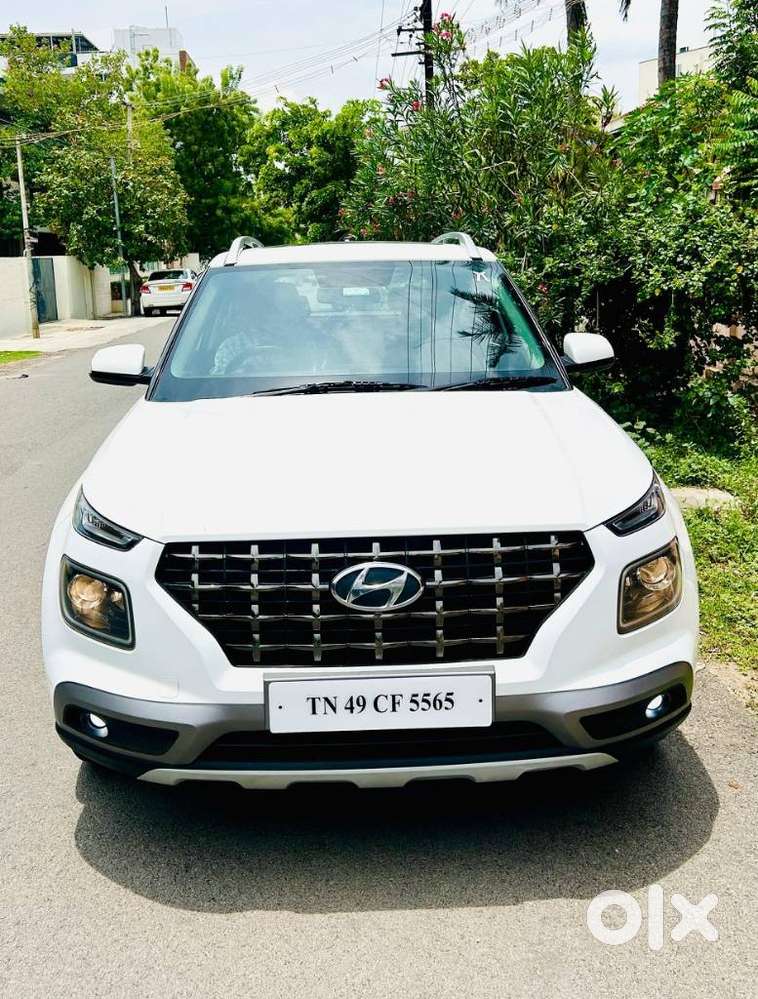 Hyundai Venue Sx (o) Mt 1.5 Diesel, 2022, Diesel