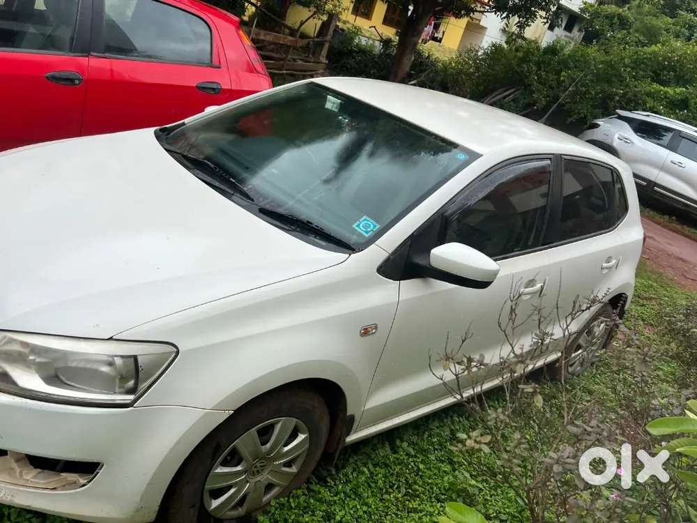 Volkswagen Polo Petrol Manual 2010
