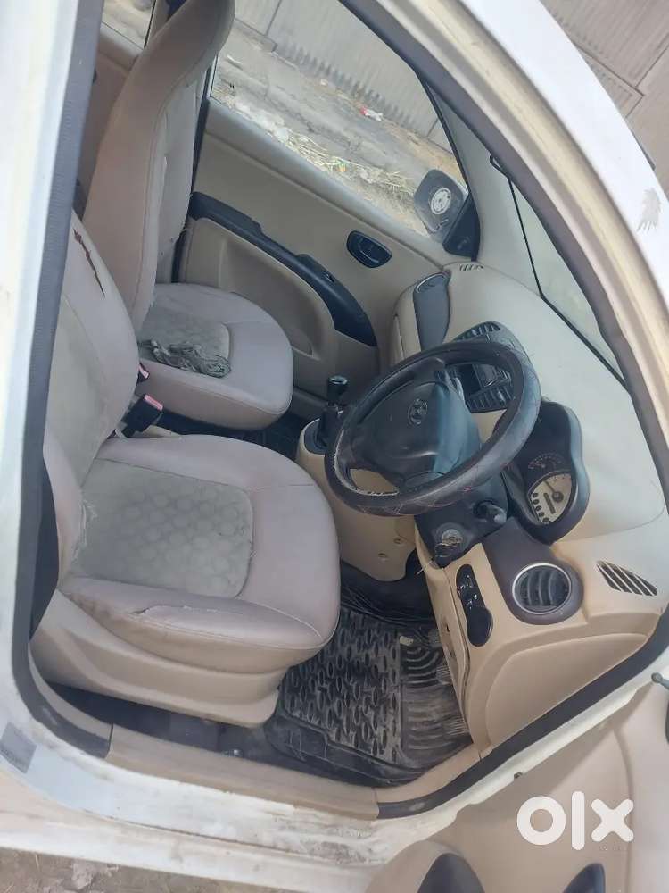 I10
2009 Model 2029 Tak Passing
2 Owner Car 
Brand New Tyres