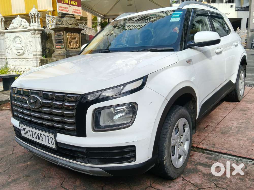 Hyundai Venue S 1.2 Petrol, 2022, Petrol