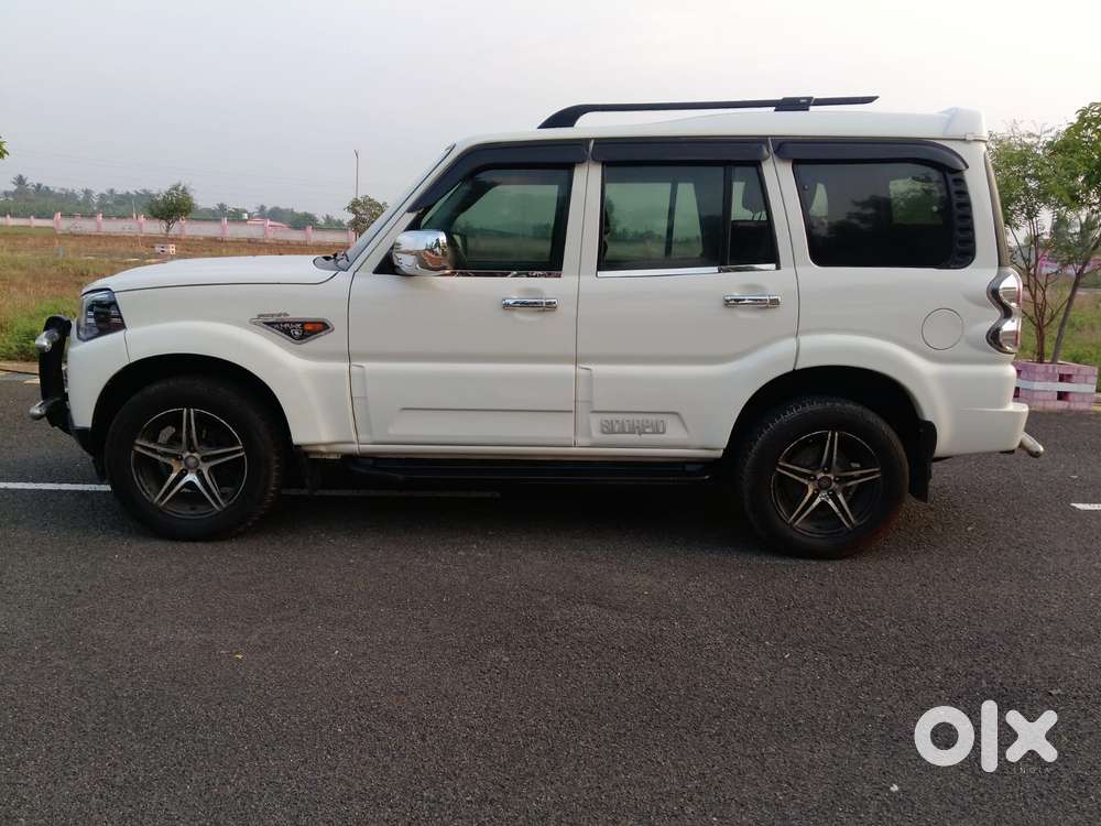 Mahindra Scorpio S4 Plus, 2017, Diesel