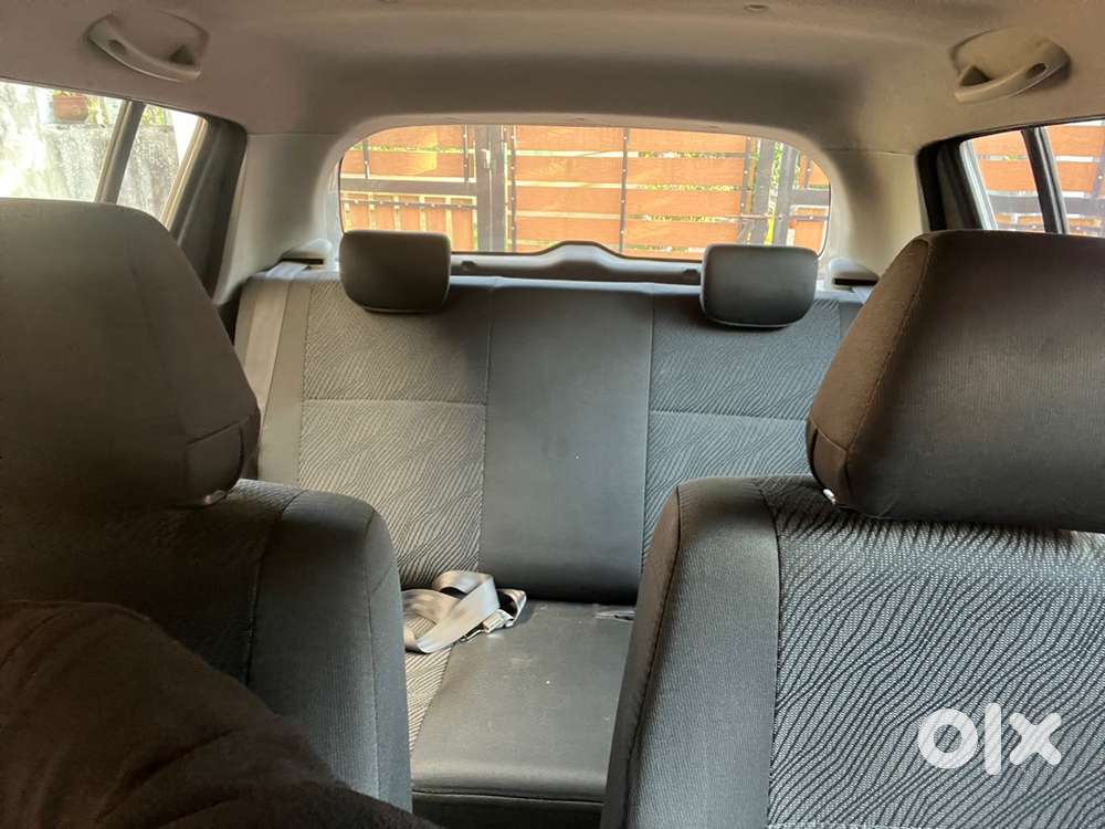 Maruti Suzuki Swift 2011 Vxi Petrol