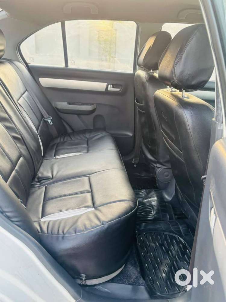 Maruti Suzuki Swift Dzire Vxi Optional, 2011, Petrol