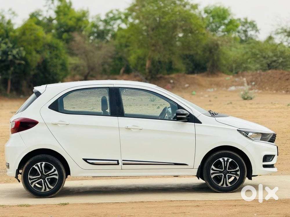 Tata Tiago, 2022, Cng & Hybrids