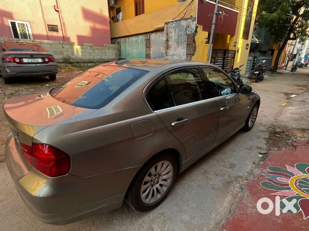 Bmw 3 Series 2.0 2010 Car Valid Till 2030