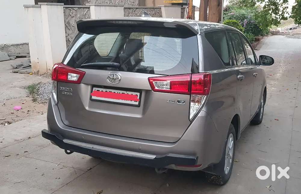 Toyota Innova Crysta 2018 2.8 At 8 Seater Diesel Well Maintained