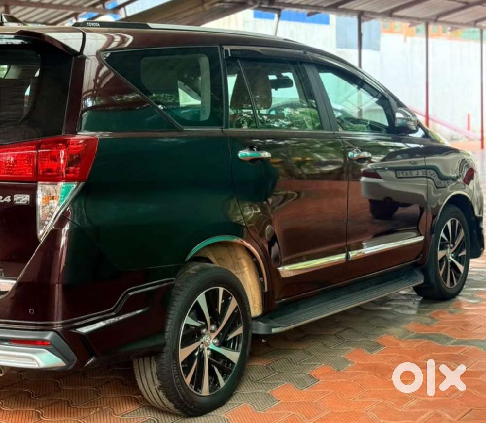 Toyota Innova Crysta [2020-ongoing] 2.4 Zx At 7 Str, 2022, Diesel
