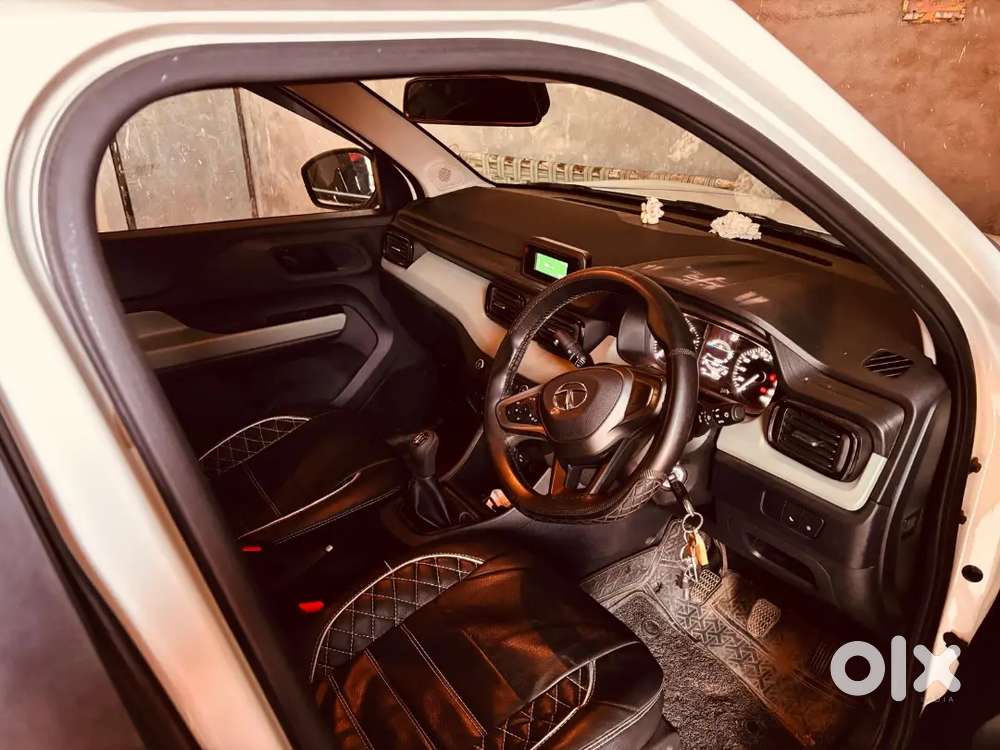 Tata Punch 2023 Petrol 9000 Km Driven