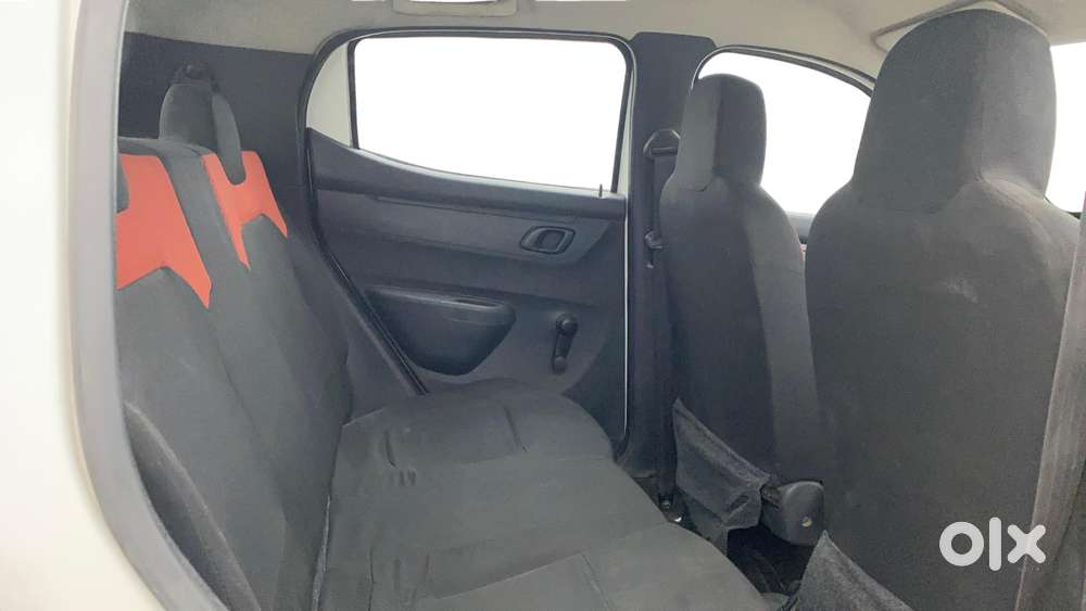 Renault Kwid 1.0 Rxl, 2015, Petrol