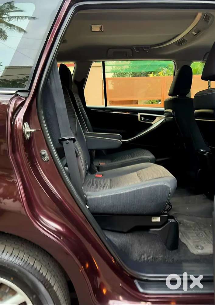 Toyota Innova Crysta 2.4 Vx 2018 Less Driven 36000 Kilometres