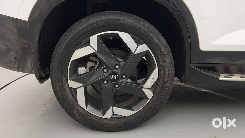 Hyundai Alcazar Platinum (o) 7 Str 1.5 Petrol Dct, 2023, Petrol