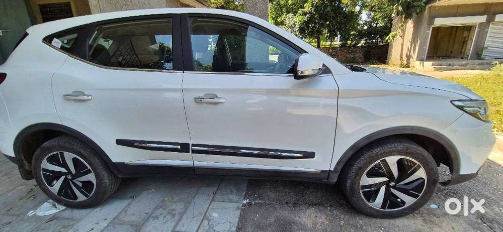 Mg Zs Ev Excite, 2025, Electric