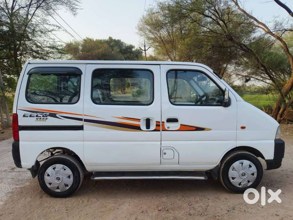 Maruti Suzuki Eeco 7 Seater Standard, 2018, Cng & Hybrids