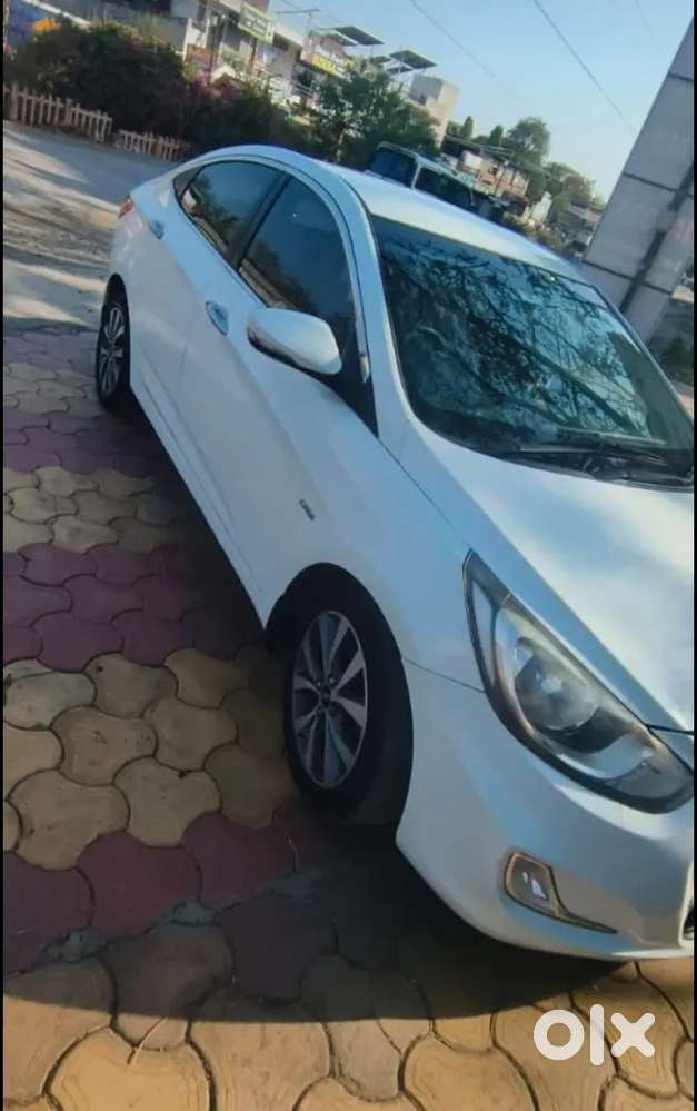 Hyundai Verna Diesel 2012 Automatic 100000 Km Driven