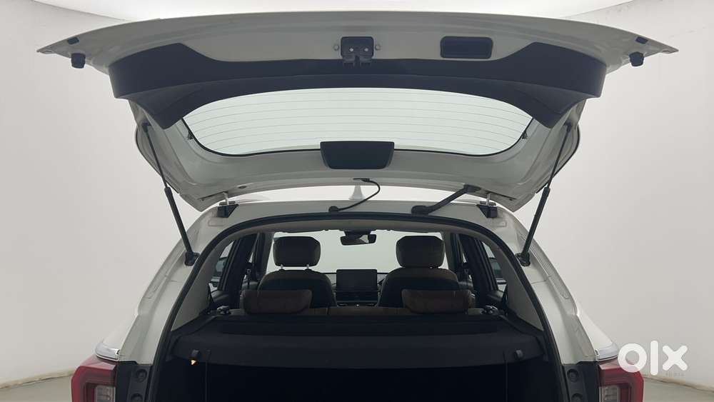 Honda Elevate Zx Cvt, 2023, Petrol