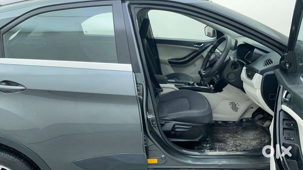 Tata Nexon 1.2 Revotron Xz Plus, 2020, Petrol