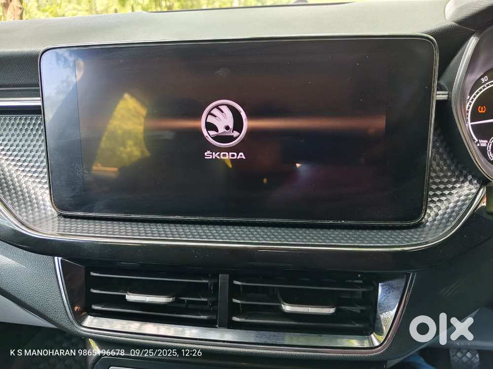 Skoda Kushaq 1.5 Tsi Style (6 Airbags) Dsg, 2023, Petrol