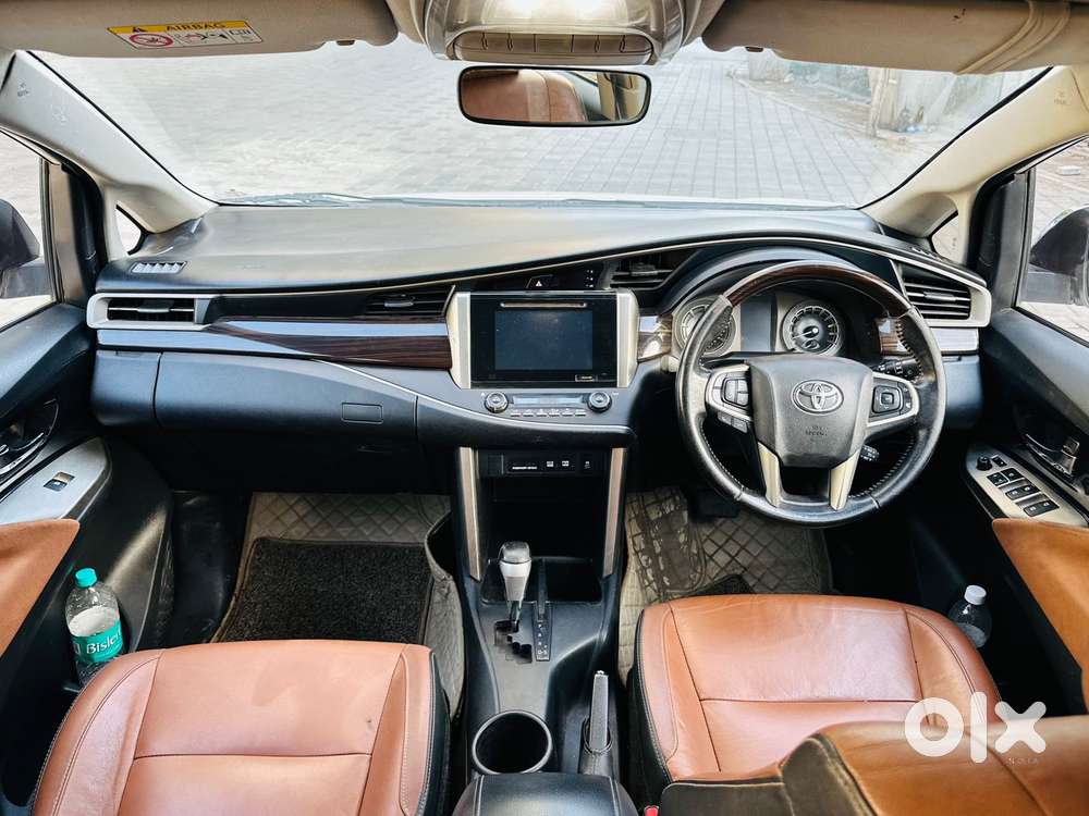 Toyota Innova Crysta 2.8z Automatic, 2018, Diesel