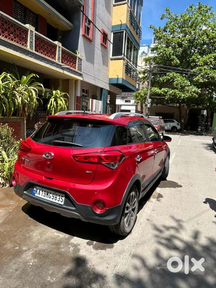 Hyundai I20 Active 2017 Petrol Well Maintained