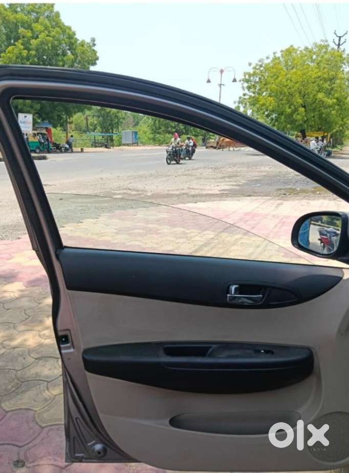 Hyundai I20 Magna 1.2 Mt, 2013, Petrol