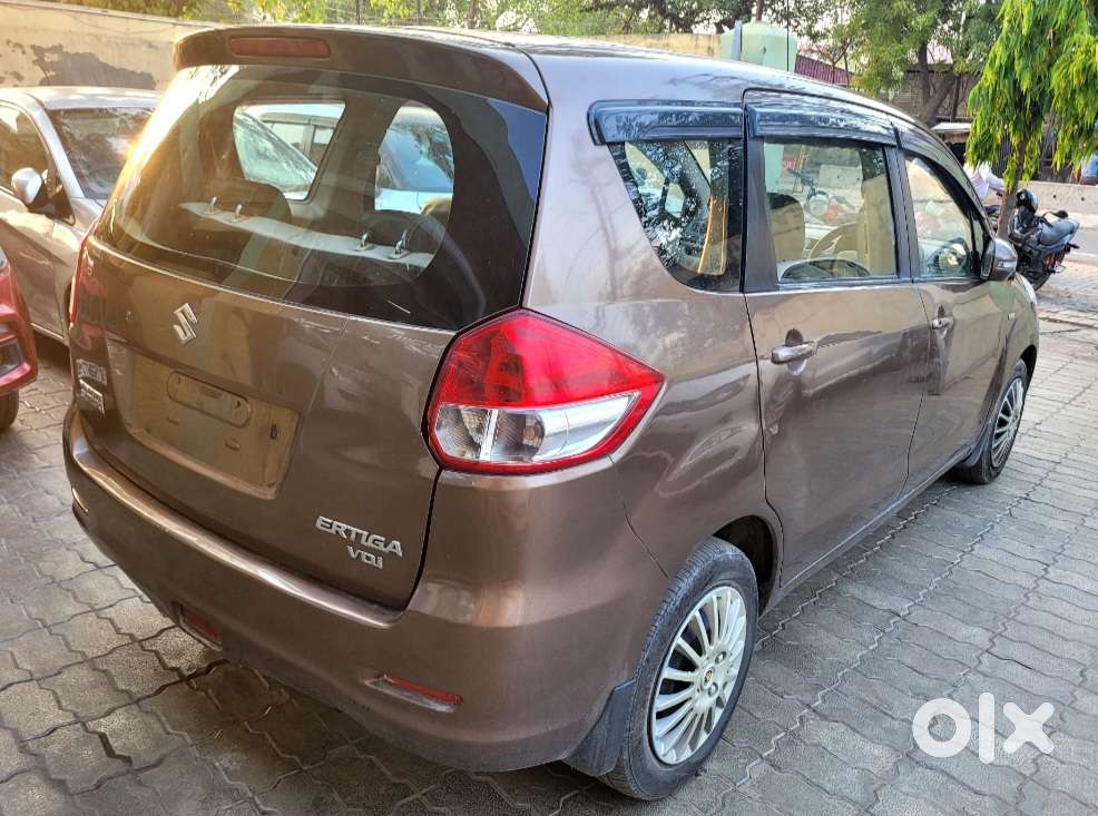 Maruti Suzuki Ertiga Vdi Shvs, 2015, Diesel