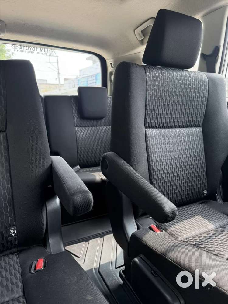 Toyota Innova Crysta 2.8 Gx At 7 Str, 2019, Diesel