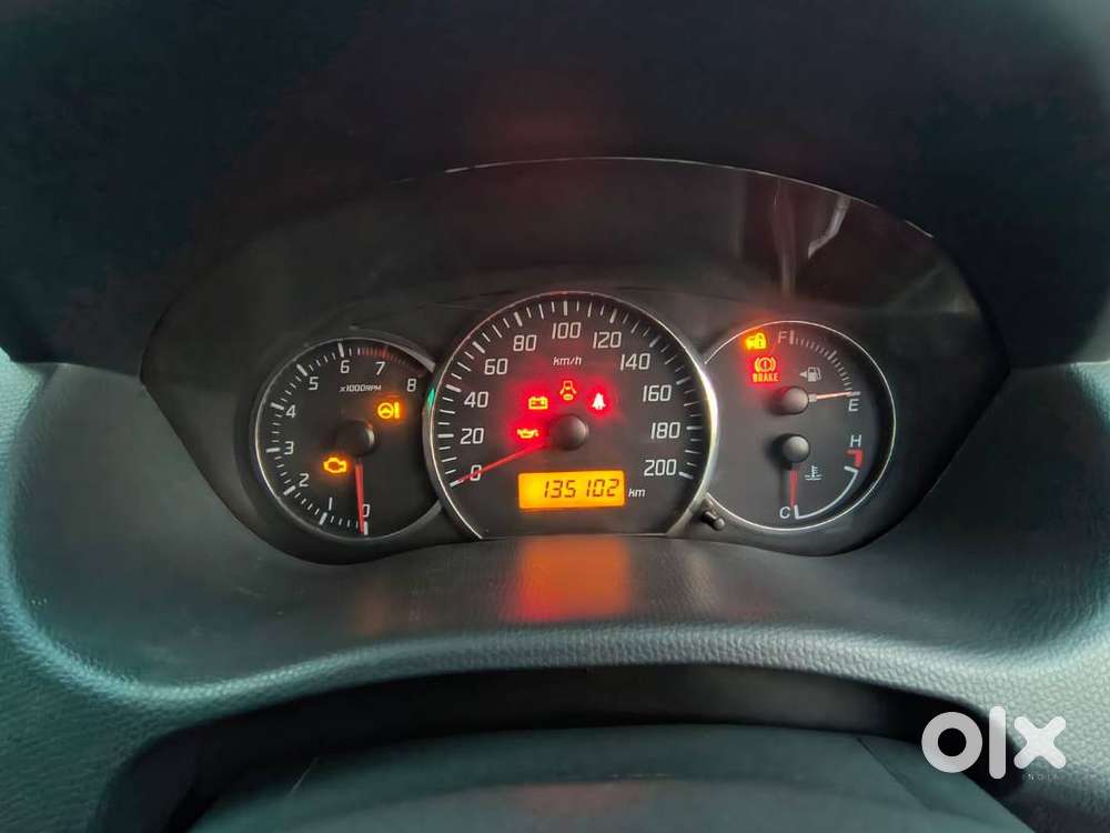 Swift Dzire Vxi Petrol- Excellent Condition  Rc Valid Oct 2029