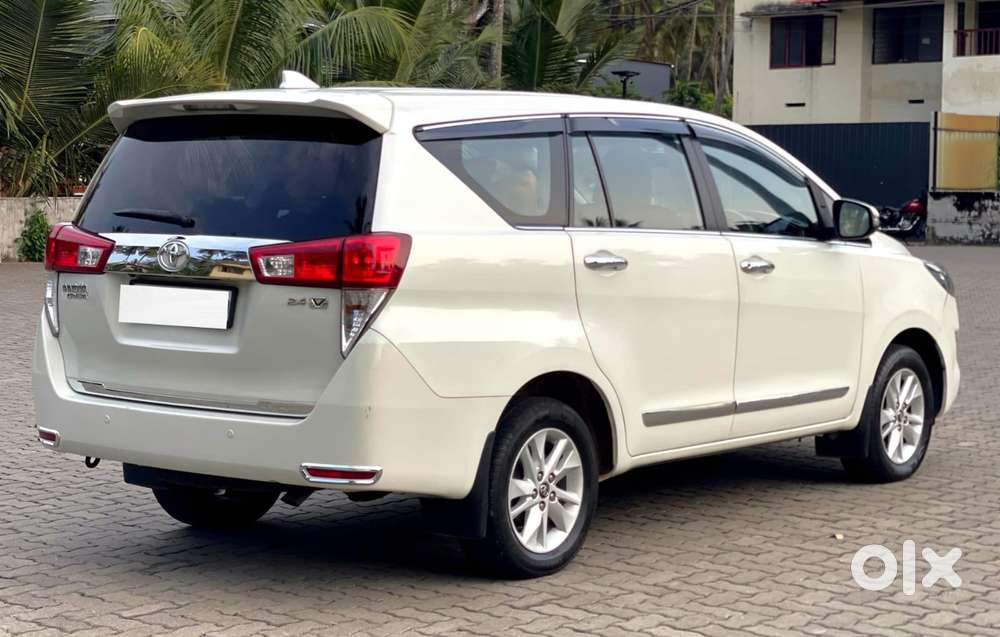 Toyota Innova Crysta 2.4 V, 2018, Diesel