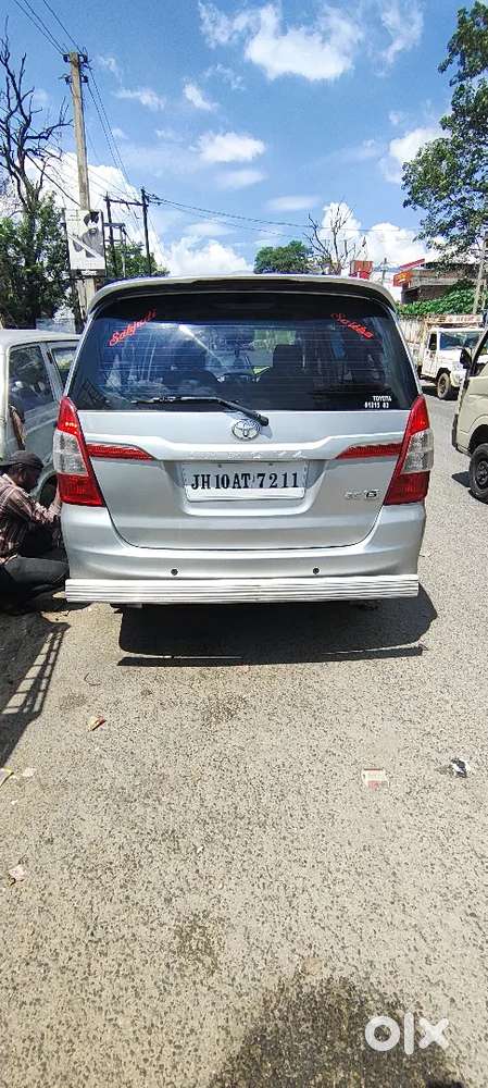 Toyota Innova 2015 Diesel 170000 Km Driven