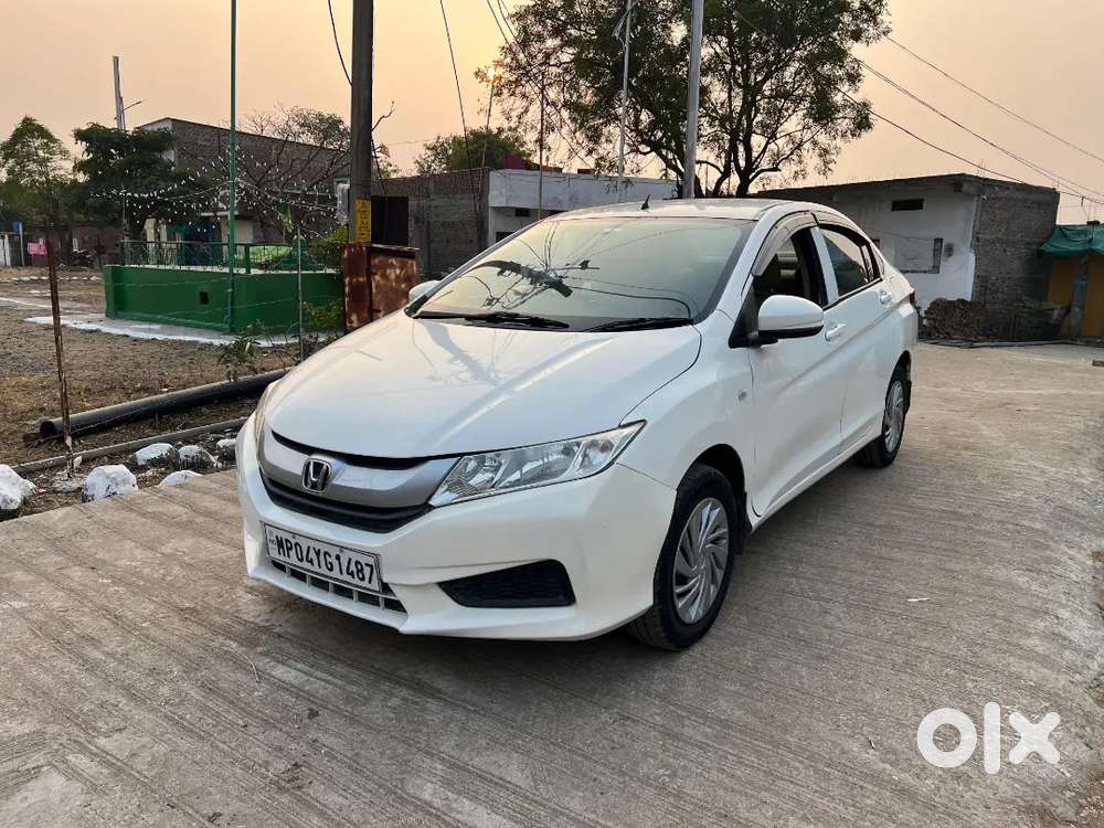 Gadi Mai Koi Kaam Nahi Hai