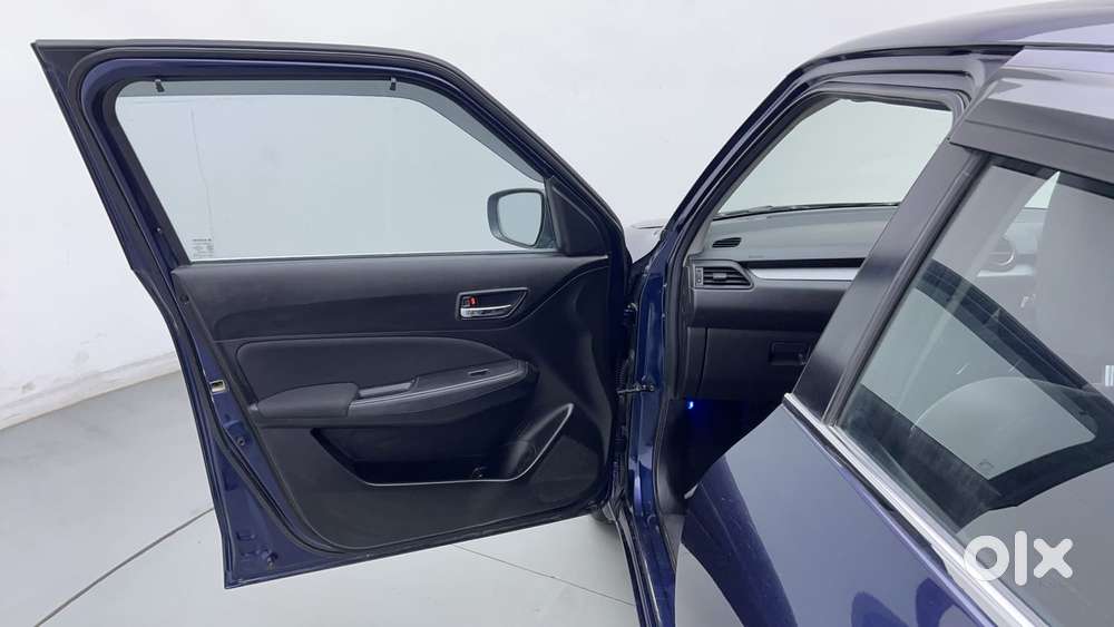 Maruti Suzuki Swift Amt Vvt Vxi, 2022, Petrol