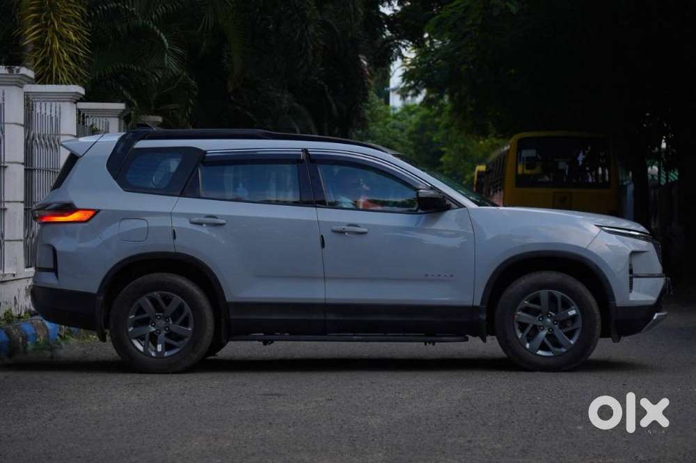 Tata Safari Pure Plus S, 2024, Diesel