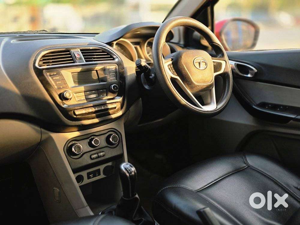 Tata Tiago 1.2 Revotron Xz Plus, 2017, Petrol