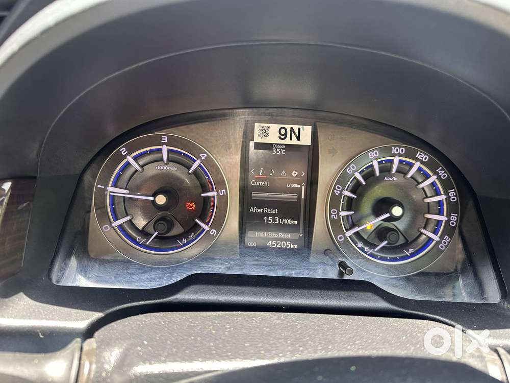 Toyota Innova Crysta Zx 2.4 Diesel 7 Seater, 2022, Diesel