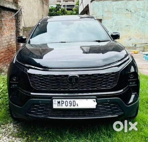 Tata Safari Accomplished Dual Tone, 2024, Diesel