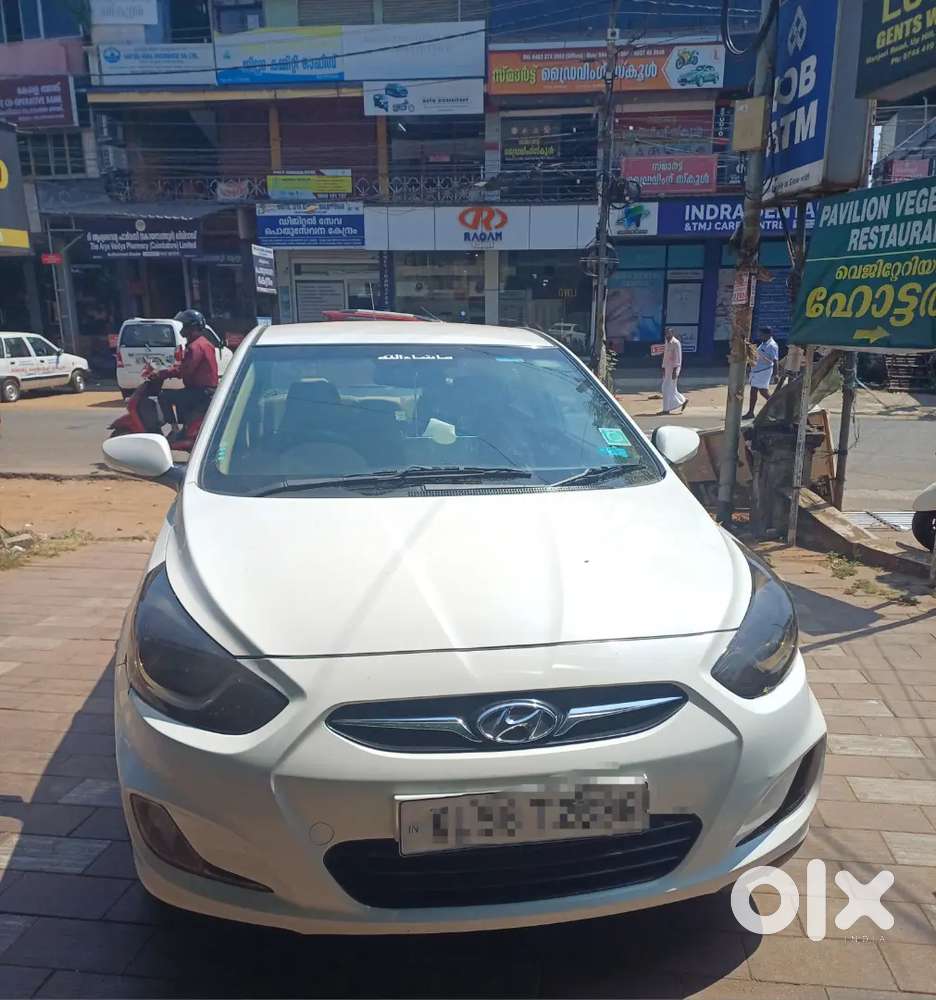 Hyundai Verna 1.6 Petrol 2013
