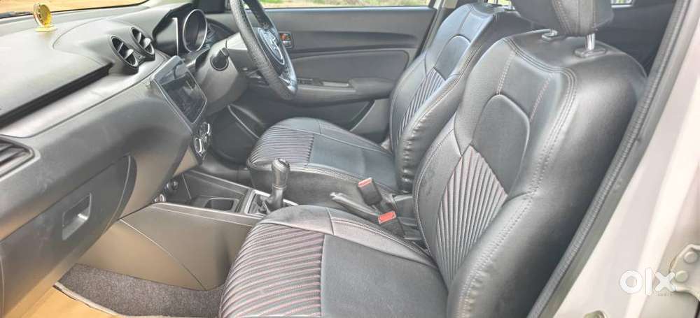 Maruti Suzuki Swift Vxi + Manual, 2024, Petrol