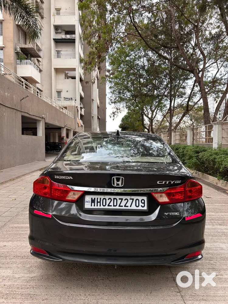 Honda City 2015 Cng & Hybrids 99000 Km Driven
