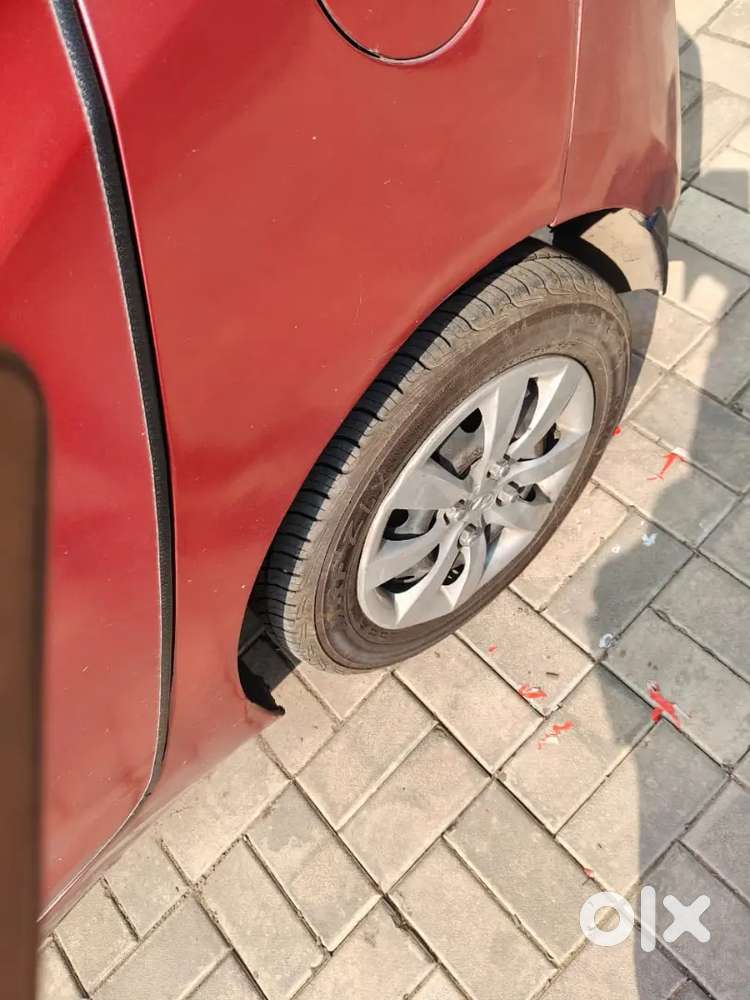 Hyundai Eon Magna Petrol Manual 2012 Variant