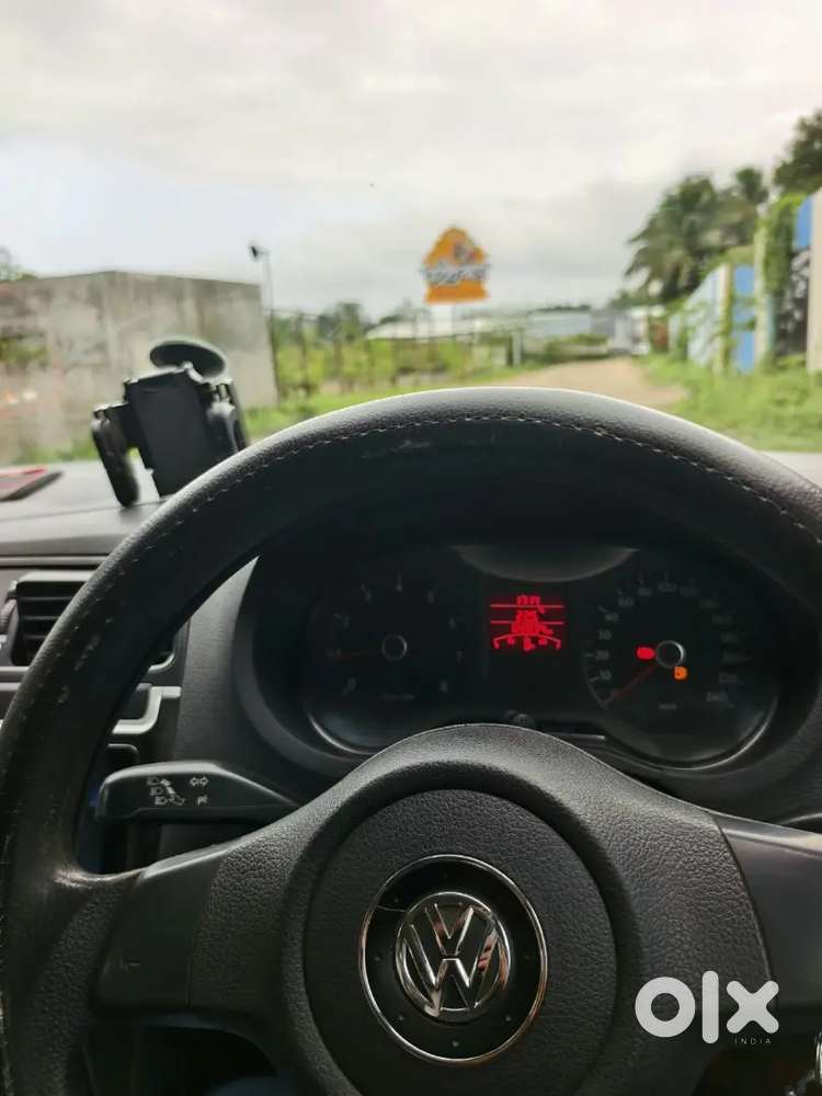 Volkswagen Polo 2011 Petrol