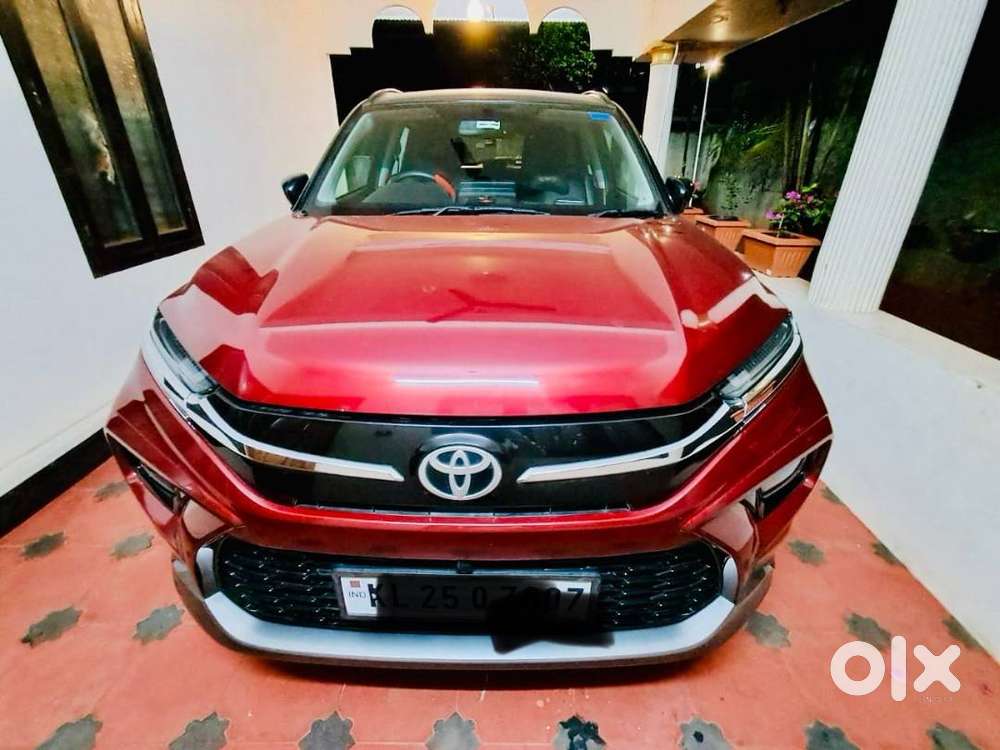 Toyota Hyryder Well Maintained