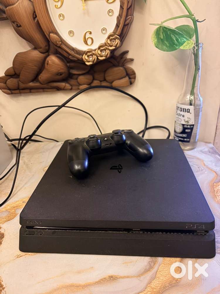 Ps4 Slim 1TB Console
