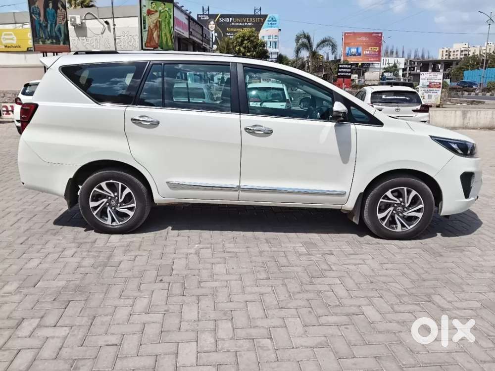 Toyota Innova Crysta [2020-ongoing] 2.4 Vx 8 Str, 2021, Diesel
